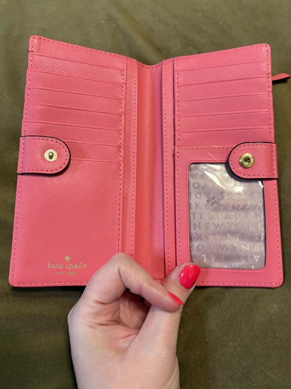 kate♠️spade ‘Barbie’ pink snap wallet with logo plaque - Picture 4 of 11